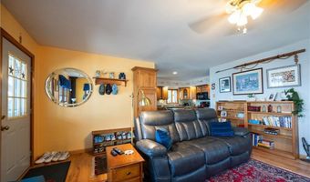 22 Harrison St, Bristol, RI 02809