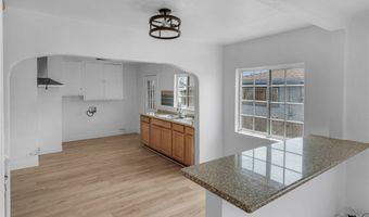 902 N Mayo Ave, Compton, CA 90221