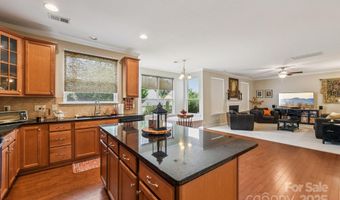 4216 Hubbard Rd, Charlotte, NC 28269