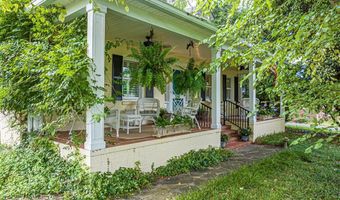 461 Circle Dr, Abingdon, VA 24210