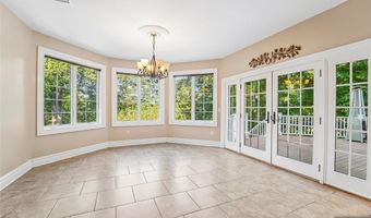 35 Franklin Tpke, Allendale, NJ 07401