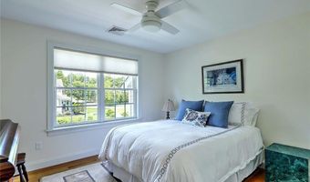 49 Walley St, Bristol, RI 02809