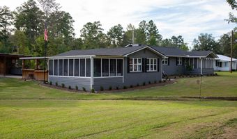 1758 Easons Bluff Rd, Baxley, GA 31513