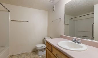 10460 Pamplona St NW, Albuquerque, NM 87114