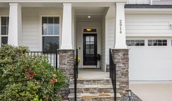 2914 Farmhouse Dr, Apex, NC 27502