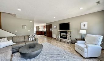 342 Benit Dr 11, Arnolds Park, IA 51331