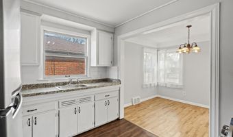 7210 Buckingham Ave, Allen Park, MI 48101