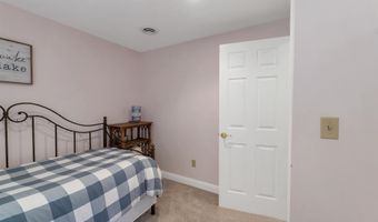 127 Jefferson Rd, Belmont, NH 03220