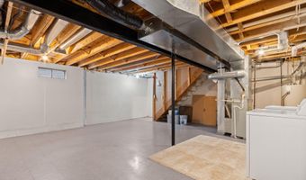 3034 Forest Creek Ct, Ann Arbor, MI 48108