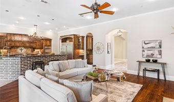 14907 Lake Forest Dr, Addison, TX 75254