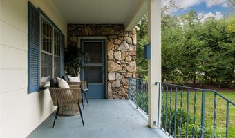 26 Lorraine Ave, Asheville, NC 28804