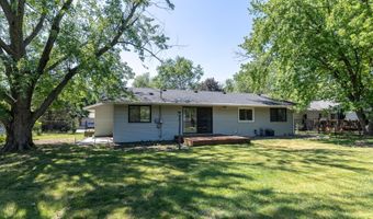 991 Cortland Dr, Apple Valley, MN 55124