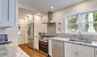 21 Browning Dr, Charlestown, RI 02813