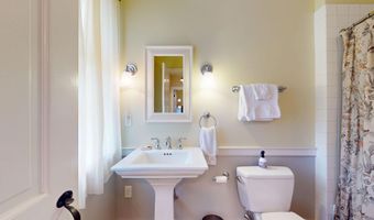 8498 VT Route 22A, Addison, VT 05491