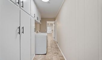 1050 Grandview Dr, Bartlesville, OK 74006