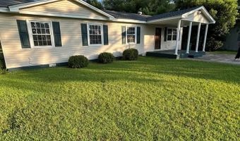 93 Morningside Dr, Albany, GA 31705
