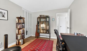 1000 Urlin Ave 209, Columbus, OH 43212