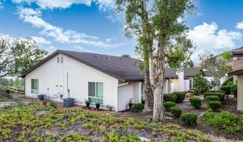 11060 Plum Tree Ln, Spring Valley, CA 91977