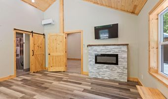 2052 Granny Squirrel Dr, Andrews, NC 28901