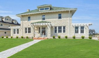 32 Inlet Ter, Belmar, NJ 07719