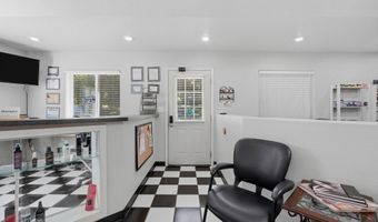 32 Throneberry Trl, Anderson, MO 64831