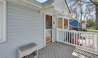 33 Mill Creek Rd, Bayville, NJ 08721