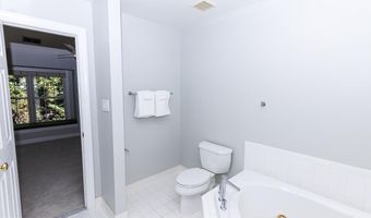 504- J N THOMAS St J, Arlington, VA 22203