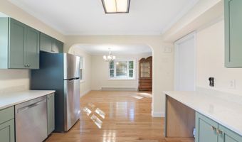 85 Stockwell Dr, Brattleboro, VT 05301