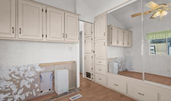 21312 W Shalako Ln, Congress, AZ 85332