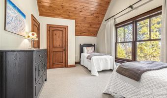 419 Summit Trl, Banner Elk, NC 28604