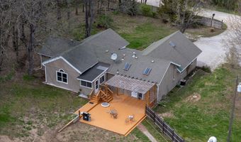1901 N 600 Rd, Baldwin City, KS 66006