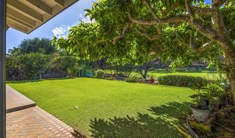 355 Kamalei Cir, Kahului, HI 96732