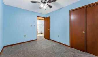 28 Penn Forest Trl, Albrightsville, PA 18210