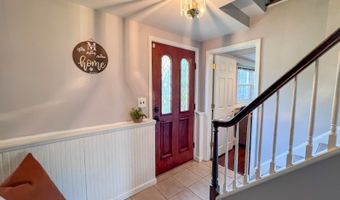 25 S Valley Rd, Bayonne, NJ 07035