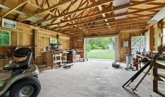 612 N Liberty St, Belchertown, MA 01007