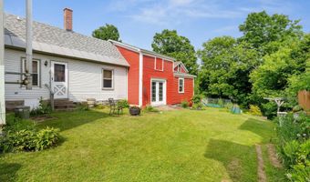 217 S Pleasant St, Bradford, VT 05033