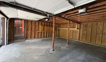 120 Carriage Hill Rd, Brattleboro, VT 05301