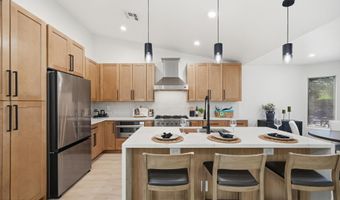 1221 W BARTLETT Way, Chandler, AZ 85248