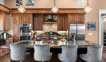 9267 7R Bar Rd, Angels Camp, CA 95222