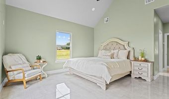 684 Chateau Bnd, Ardmore, OK 73401