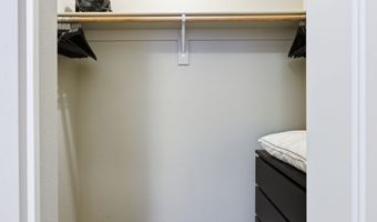 13925 SW MERIDIAN St 202, Beaverton, OR 97005