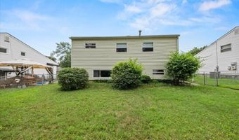 29 E MAPLE Ave, Bellmawr, NJ 08031