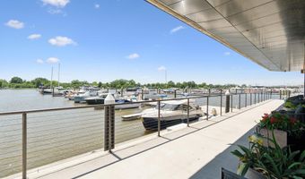 650 WHARF St SW Z-01, Washington, DC 20024