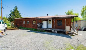 6702 Pine St, Bonners Ferry, ID 83805