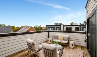 601 SLADE Ct, Alexandria, VA 22314