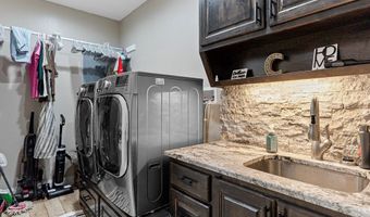 1512 Heritage Blvd, Andrews, TX 79714