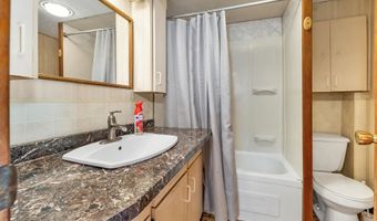 5 Deer Ln, Belmont, NH 03220