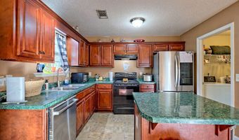 1085 Smokey Rd, Alto, GA 30510