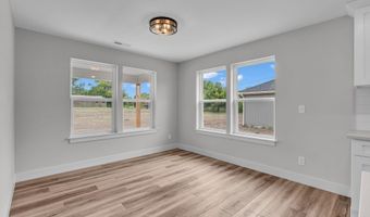 1116 Bluestem Cir, Baldwin City, KS 66006