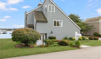 5 Defenders Row, Newport, RI 02840
